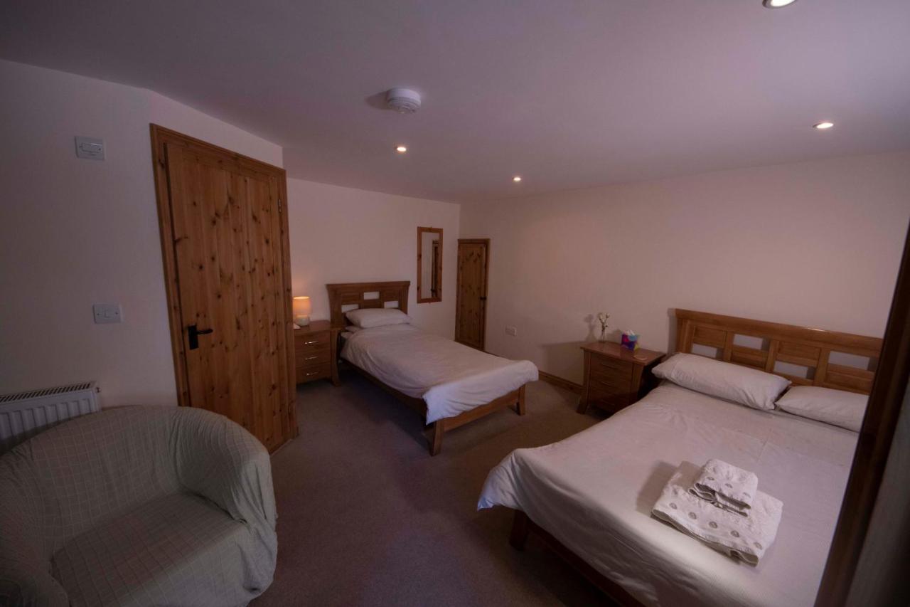 Polhilsa Farm Bed & Breakfast Callington ภายนอก รูปภาพ